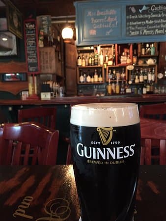 Leary's Landing Irish Pub