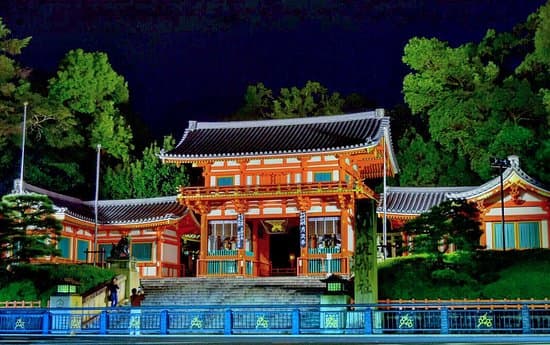 Yasaka Shrine