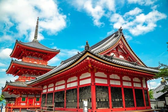 Kiyomizu-dera