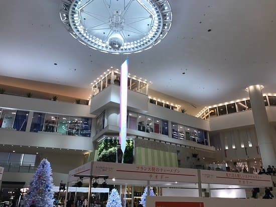 grenier Umeda branch