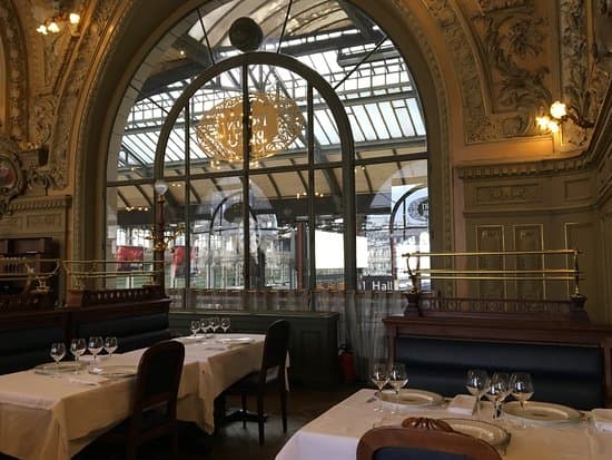 Le Train Bleu