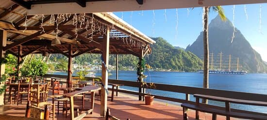 Seashell Beach Restaurant