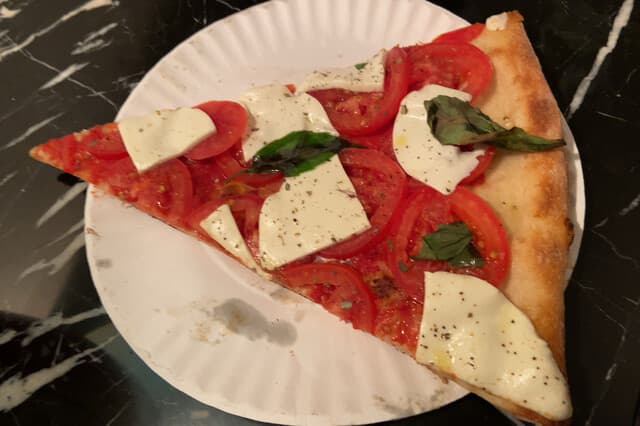 Joe’s Pizza