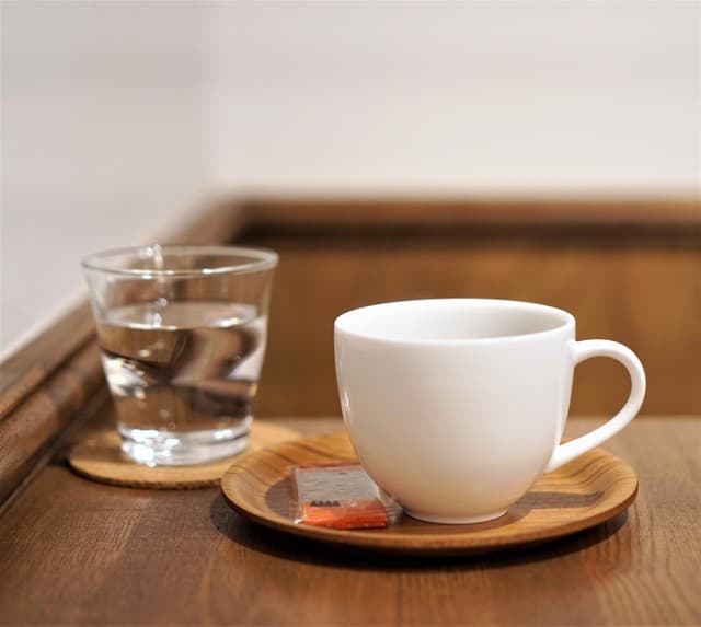 CROSSING Coffee Roastery