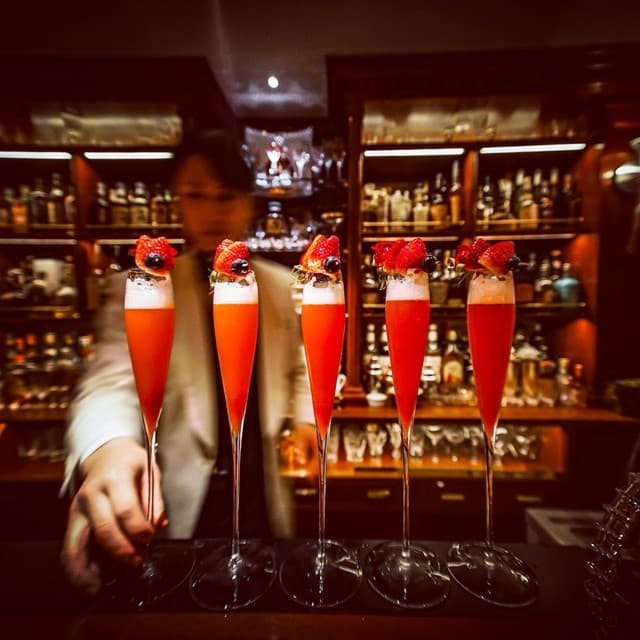 Bar Centifolia