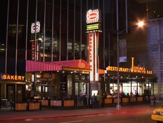Junior's Restaurant & Bakery