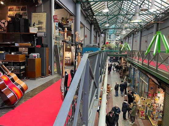 Marché aux puces de Saint-Ouen