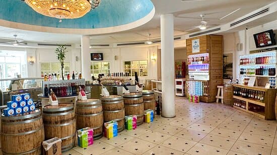 Topper's Rhum Distillery