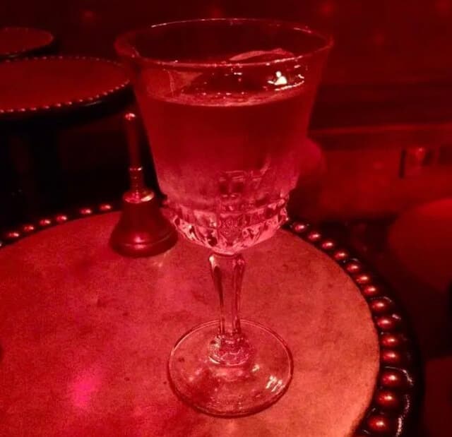 BAR PIANO