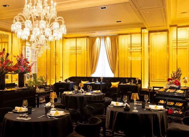 ガストロノミー ジョエル・ロブション (Gastronomy Joel Robuchon)