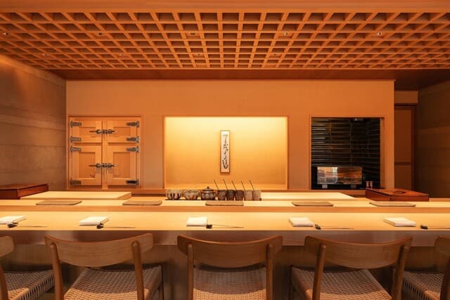 鮨 大矢 (Sushi Ooya)