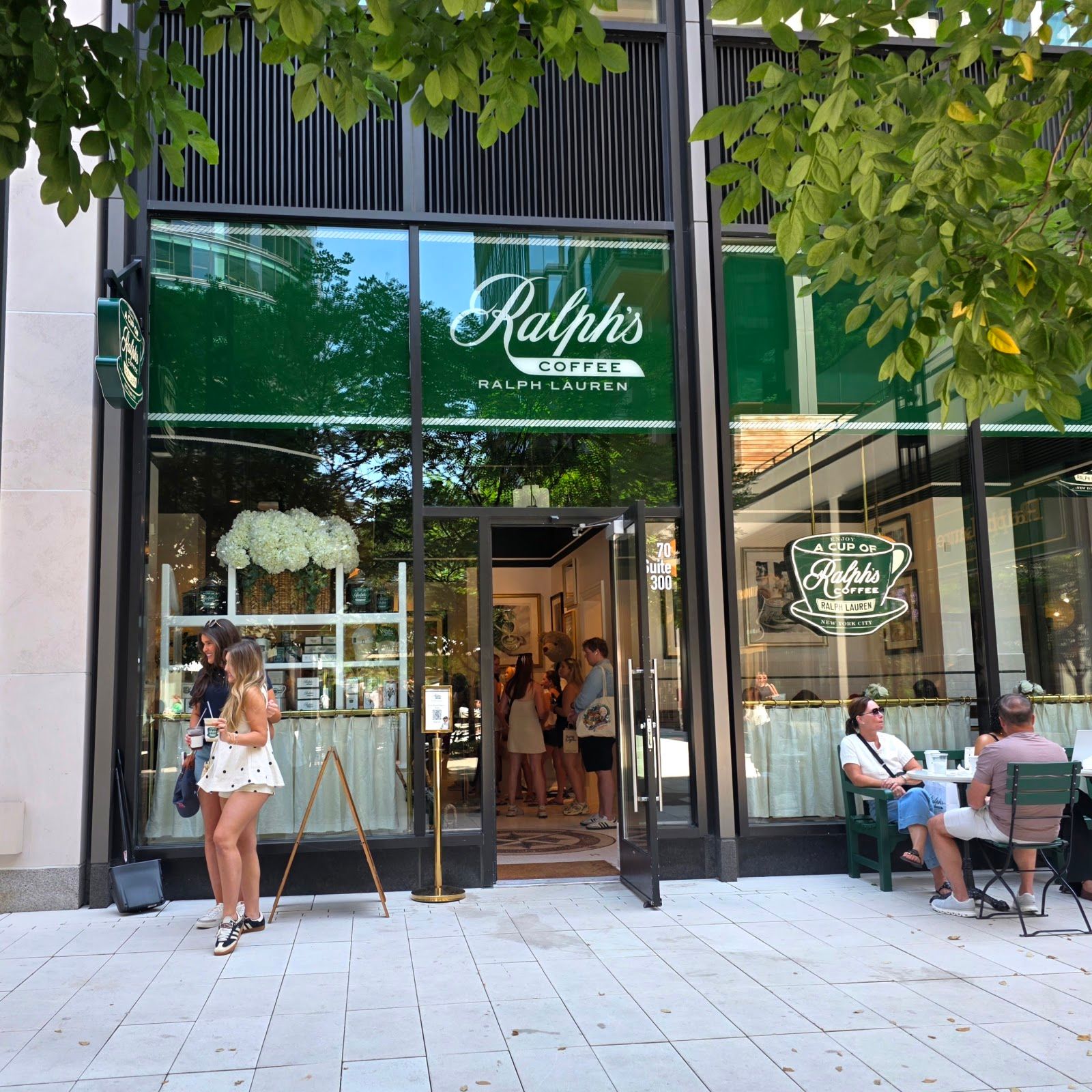 Ralph's Coffee Seaport