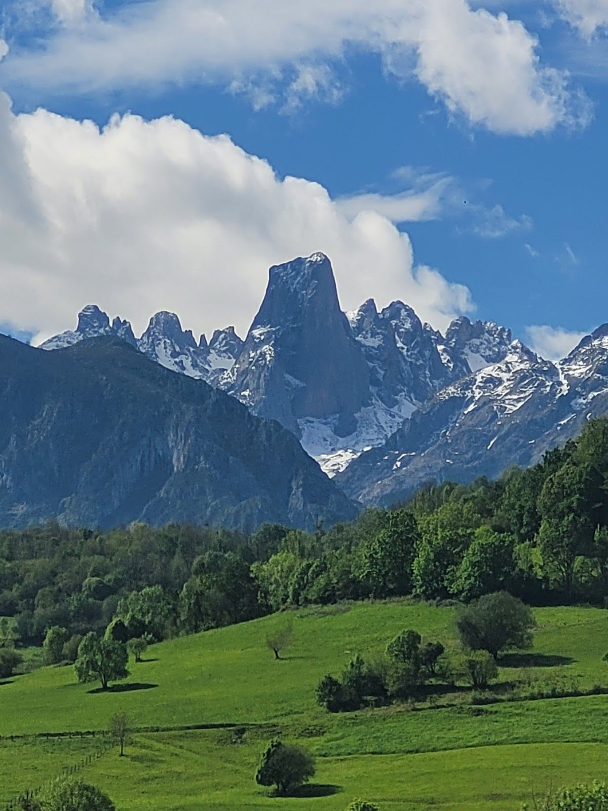 Mirador del Naranjo de Bulnes (Picu Urriellu)