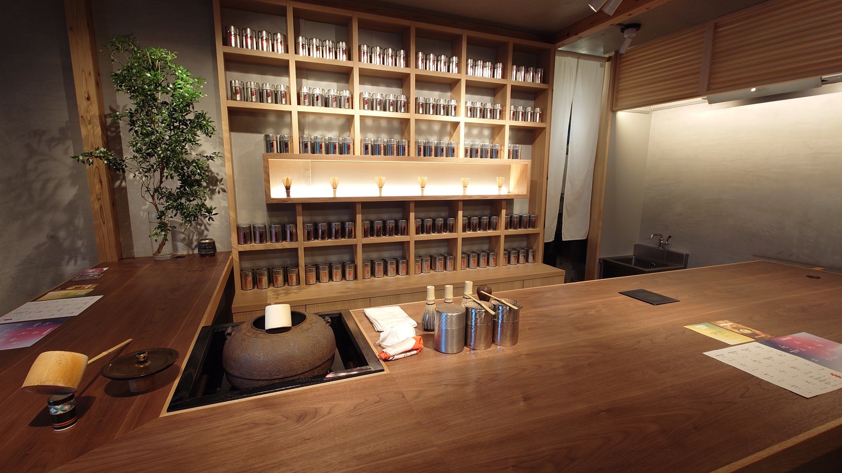 SHAKA SHAKA MATCHA 〜Speciality Matcha Cafe Omotesando〜