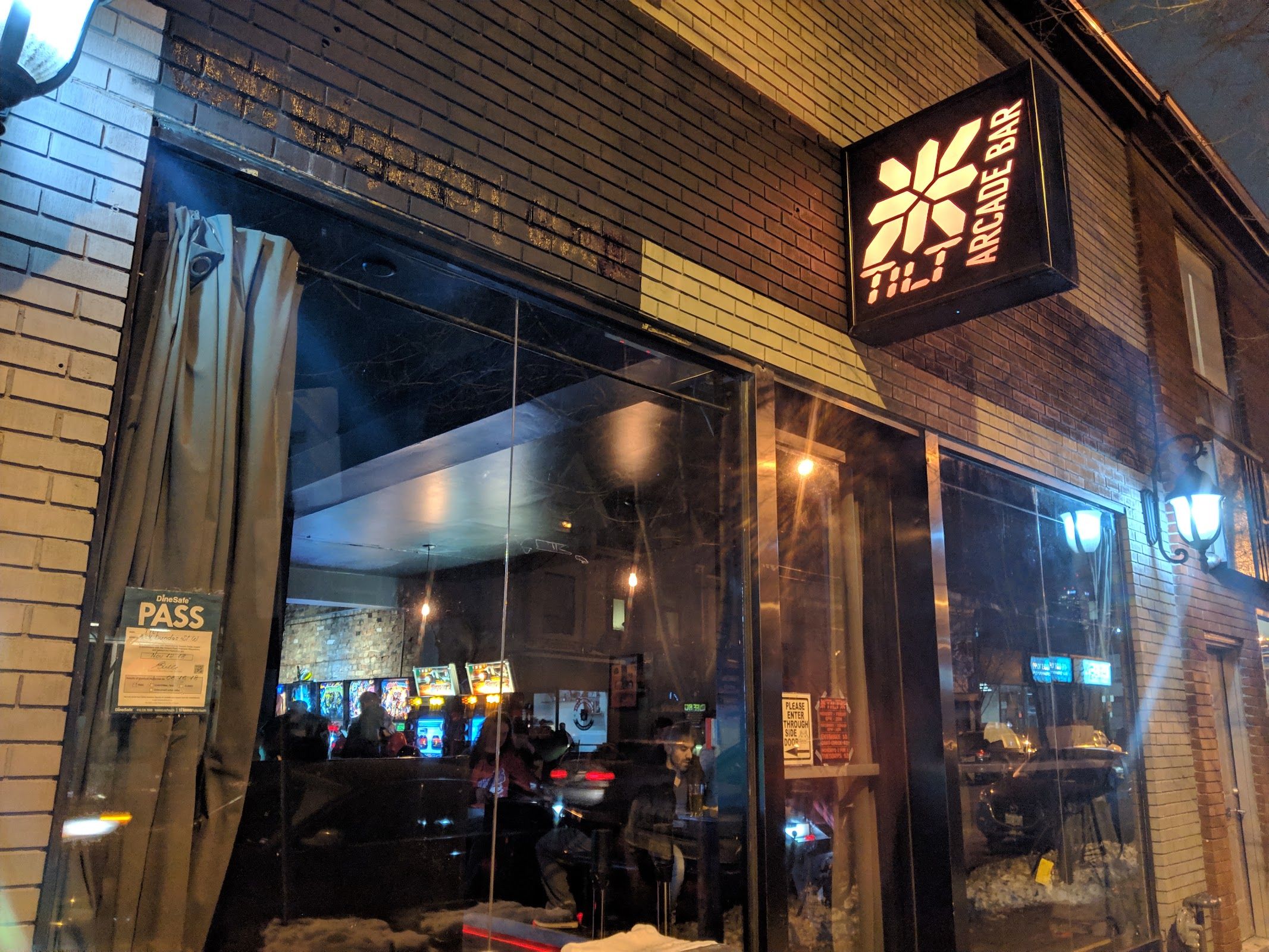 Tilt Arcade Bar
