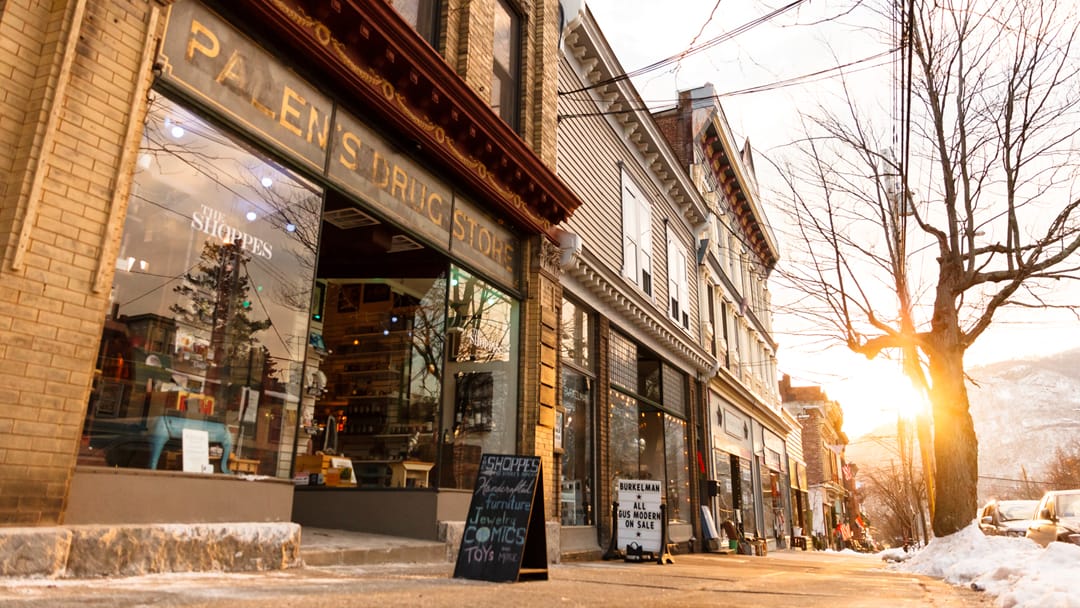 The Shoppes at Historic Palen's Drug Store