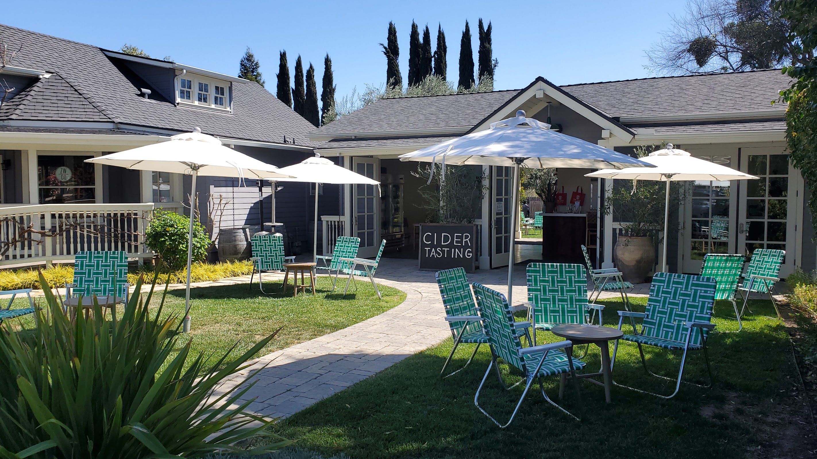 Los Olivos