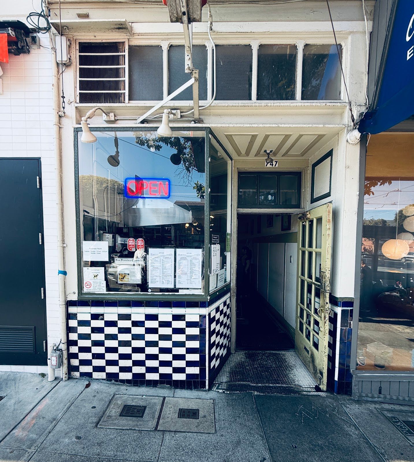 Art's Cafe