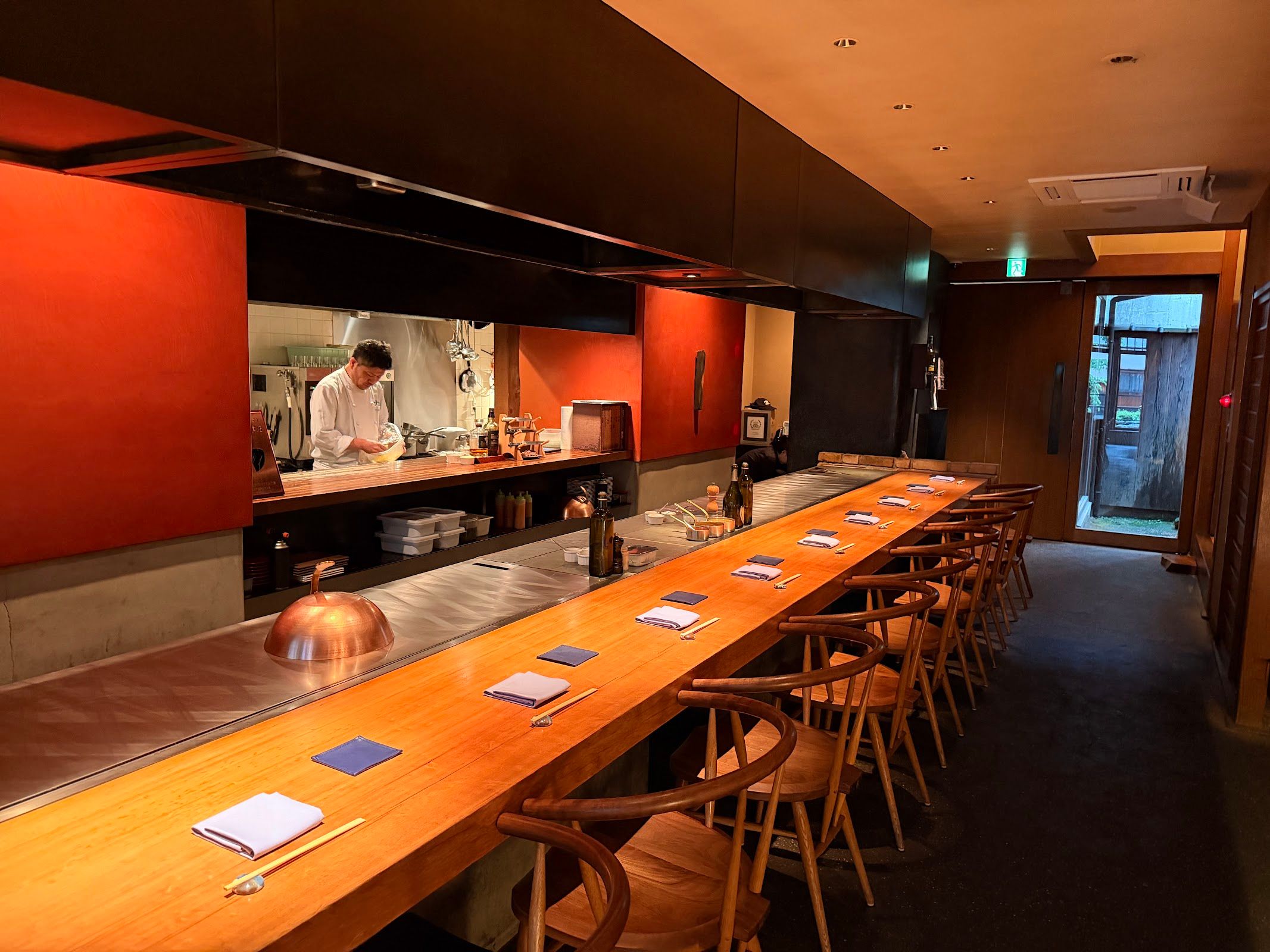 Itoh Dining
