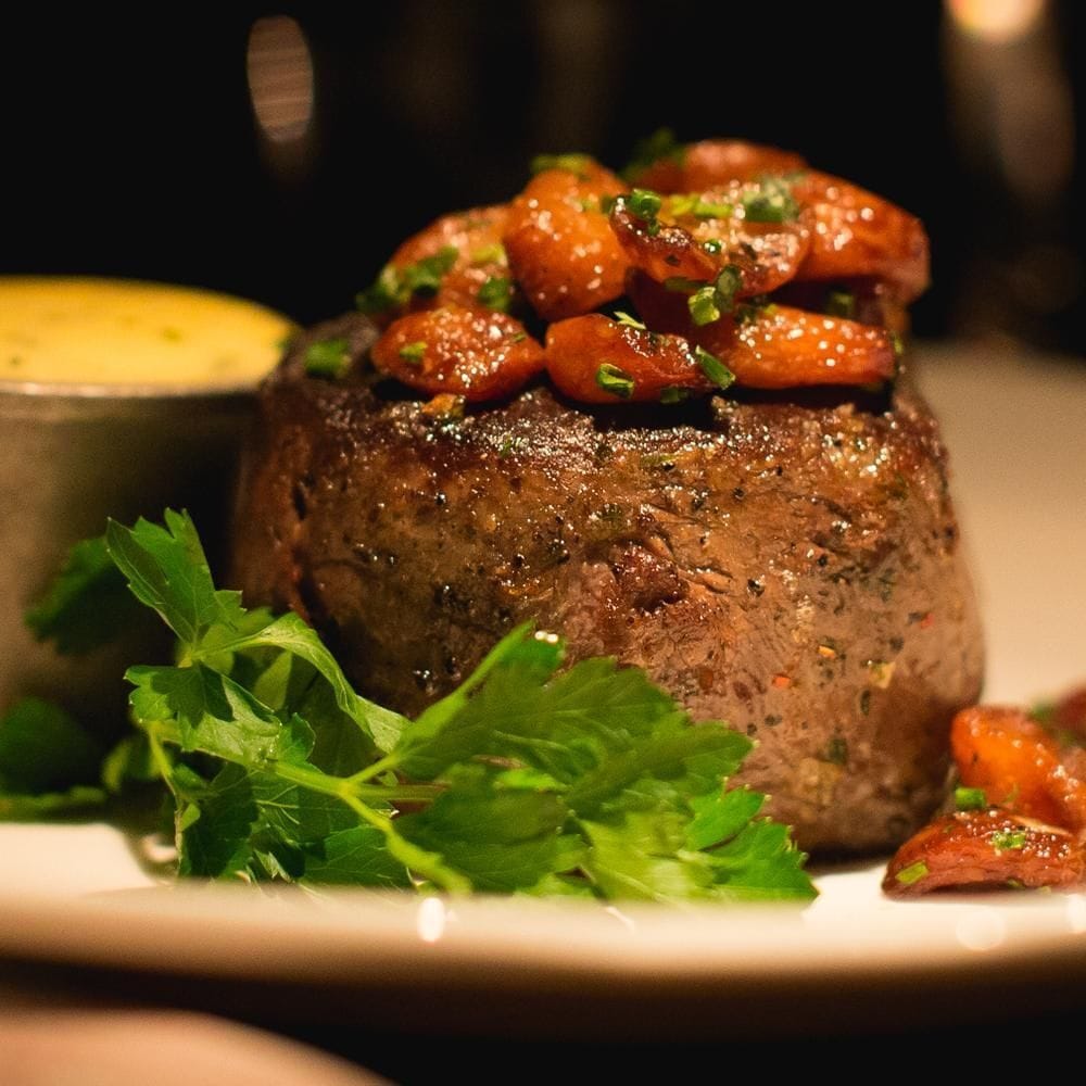 Bavette’s Bar & Boeuf