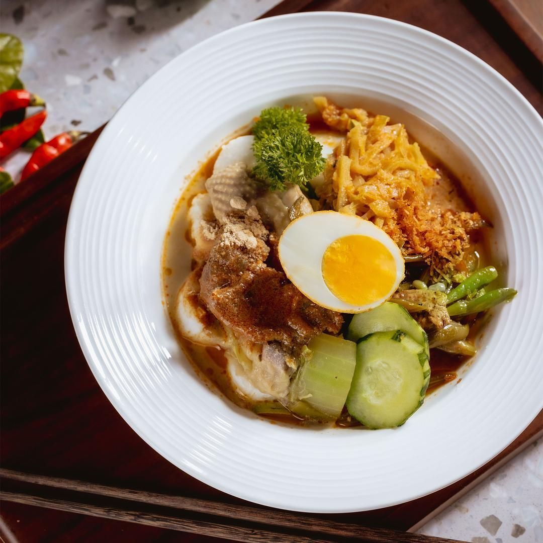 Lucky Indonesia Restaurant