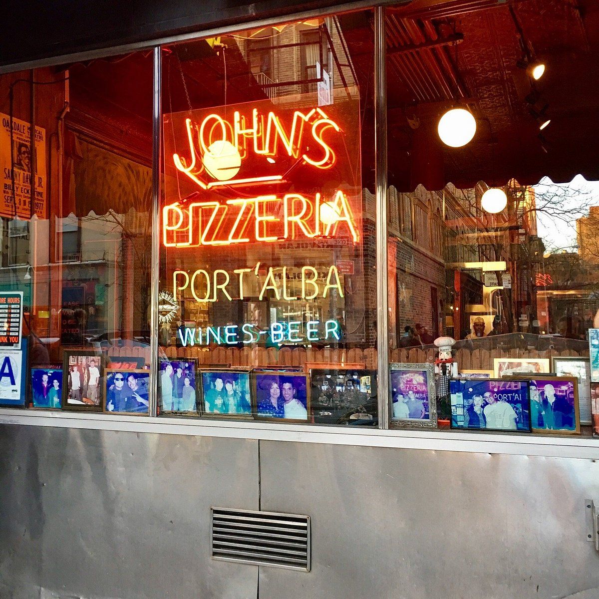 John's of Bleecker Street